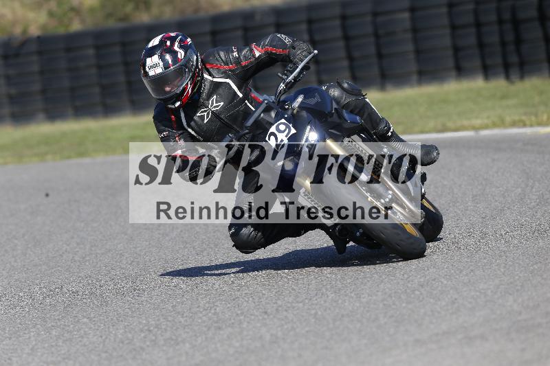 /Archiv-2025/49 26.08.2025 Cornu Master School ADR/blau-bleu/29